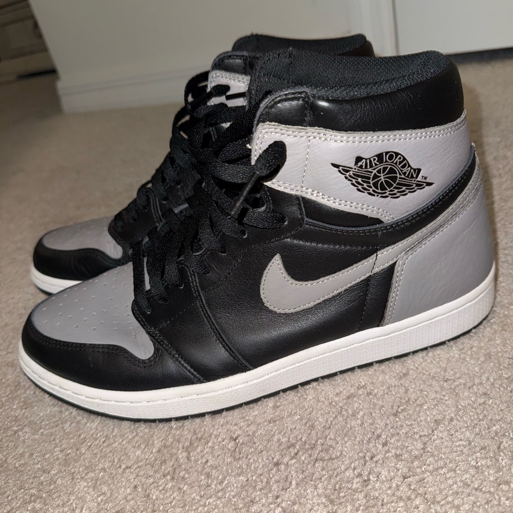 Jordan Men's Black and White High-Top Sneakers